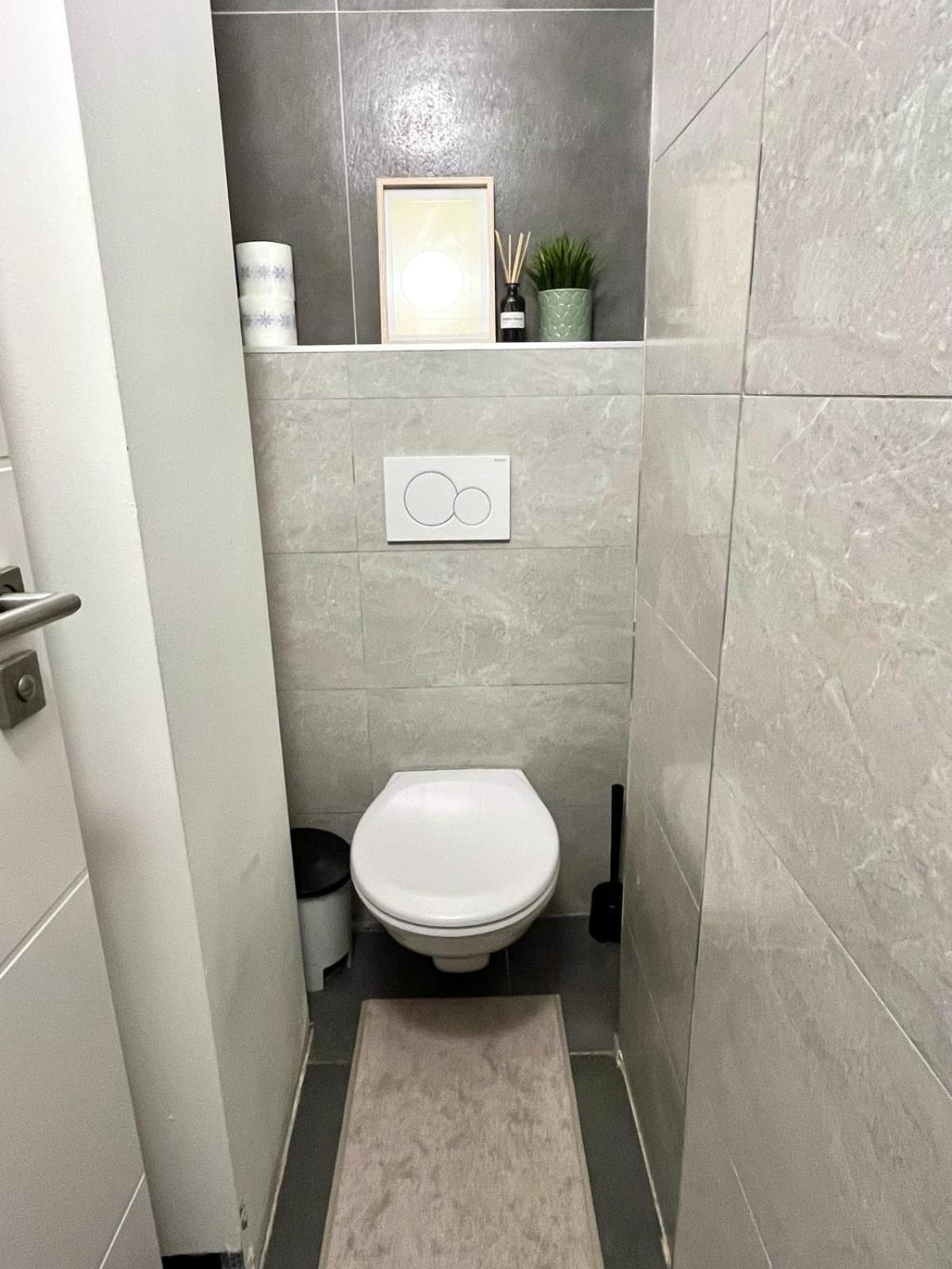 Apartment Adele - Old Town Bratislava Dış mekan fotoğraf